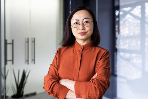 women-with-glasses